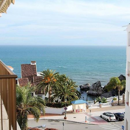 Apartamentos Latin Nerja Kültér fotó