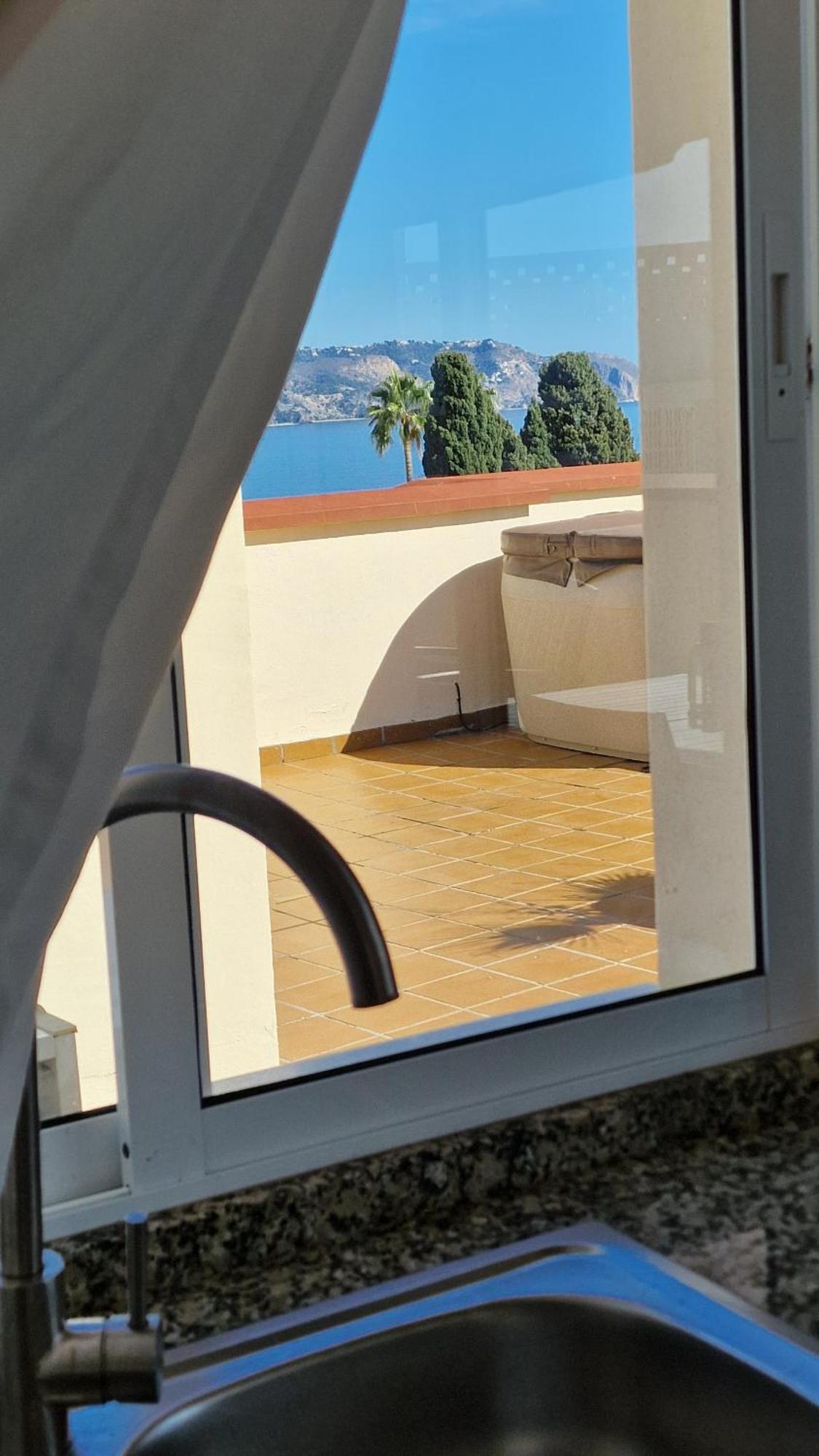 Apartamentos Latin Nerja Kültér fotó