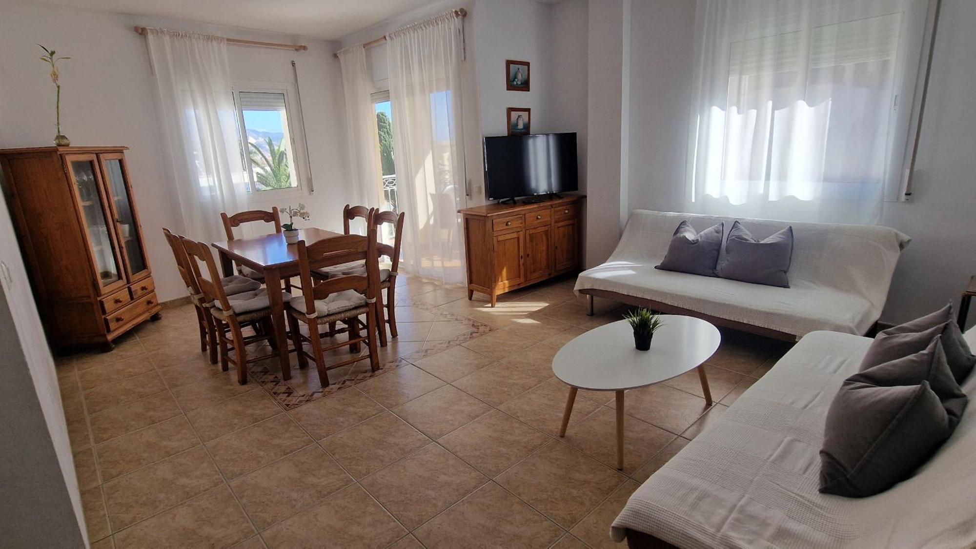 Apartamentos Latin Nerja Kültér fotó